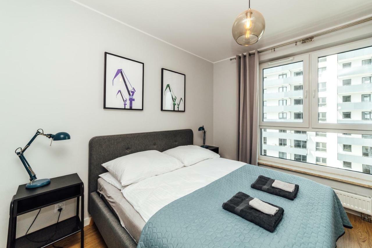 Pobookowane Stocznia Apartments 그단스크 외부 사진