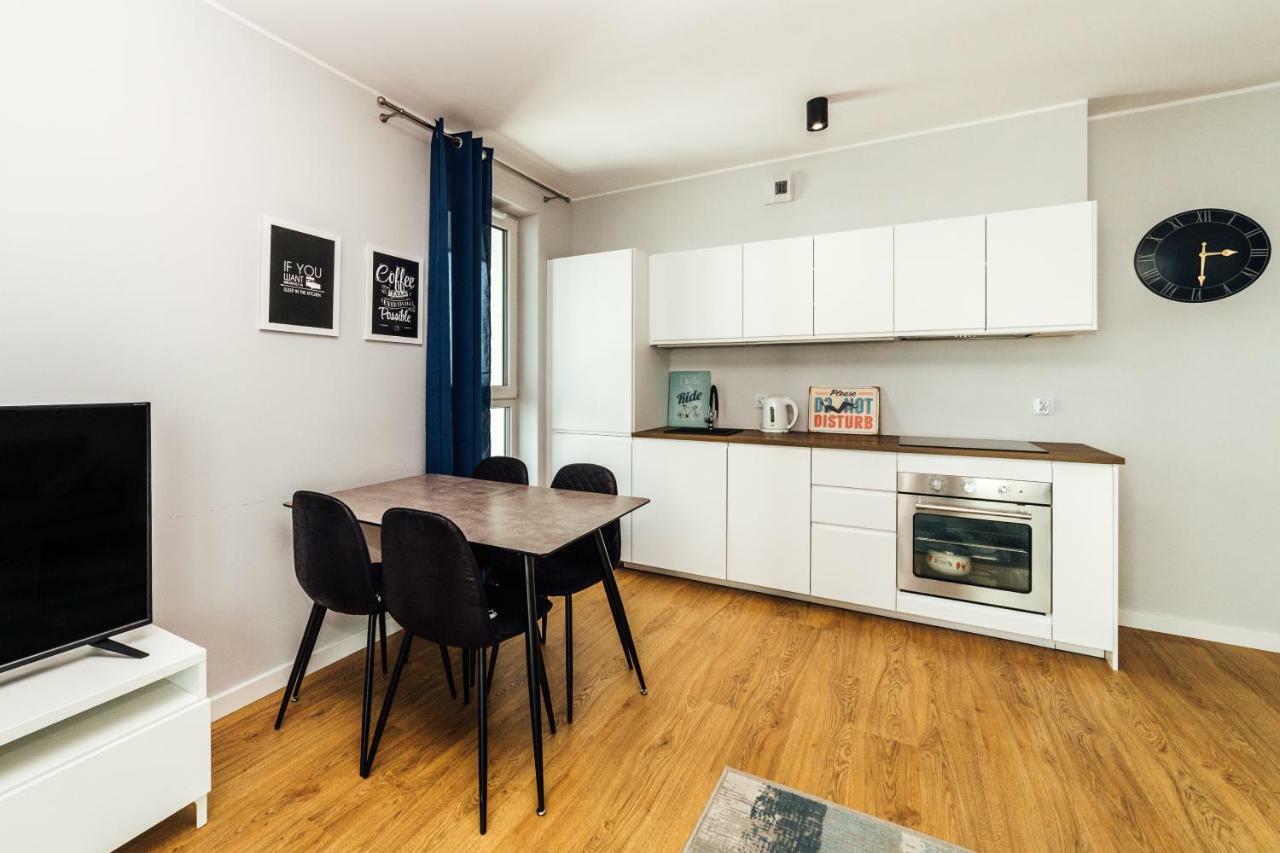 Pobookowane Stocznia Apartments 그단스크 외부 사진