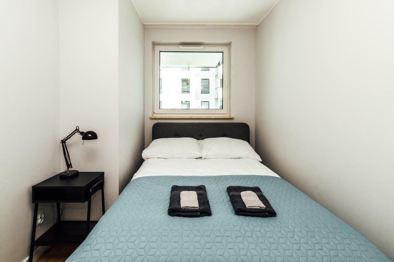 Pobookowane Stocznia Apartments 그단스크 외부 사진
