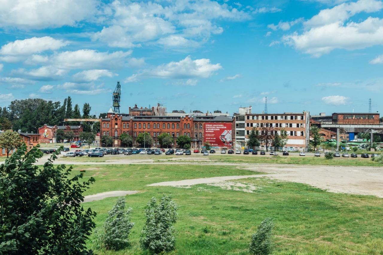 Pobookowane Stocznia Apartments 그단스크 외부 사진